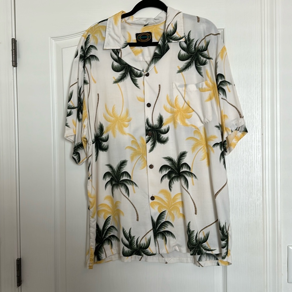 Hawaiian Reserve Collection XL Shirt